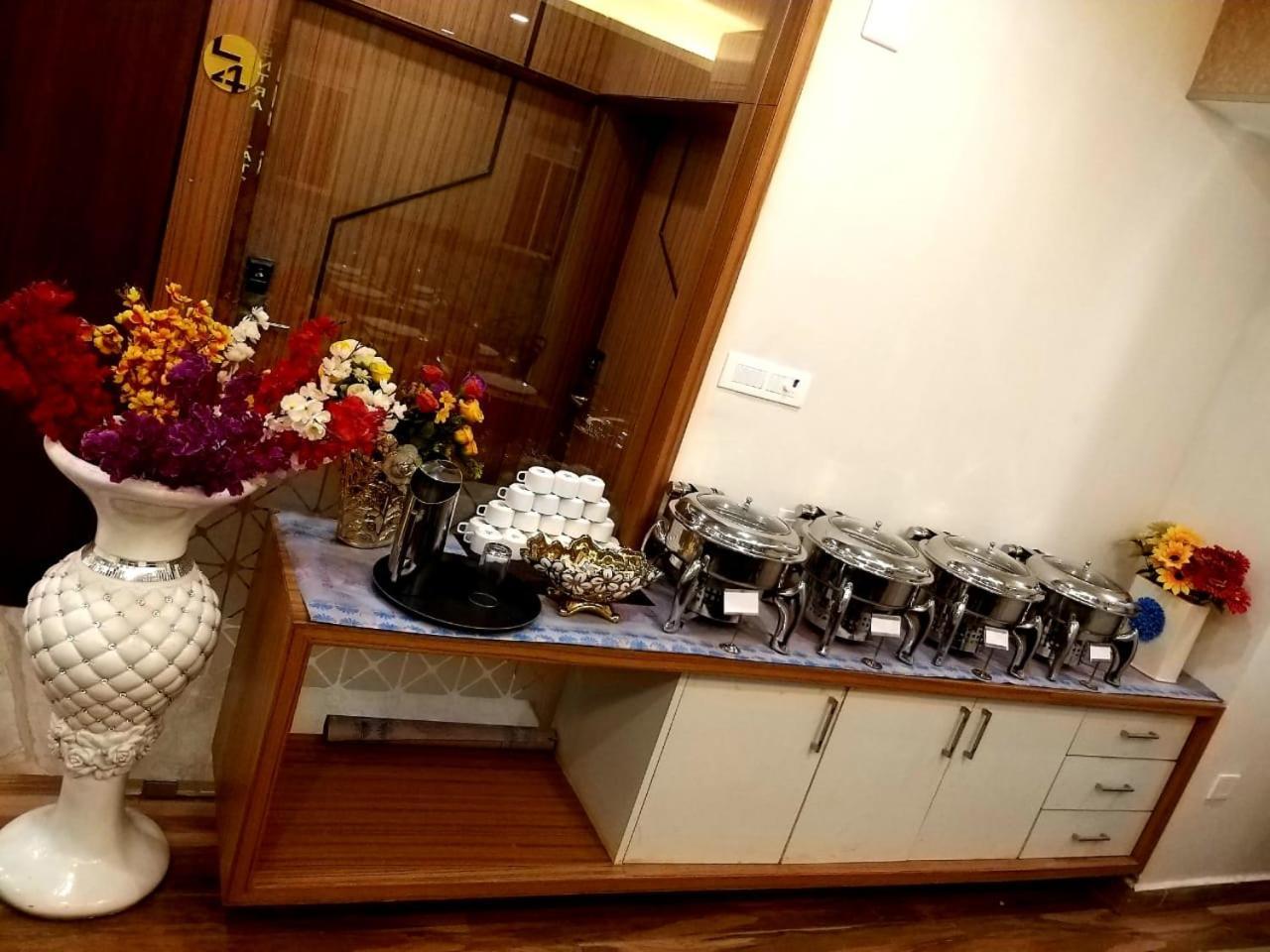 فندق Grand Elegant شيناي المظهر الخارجي الصورة