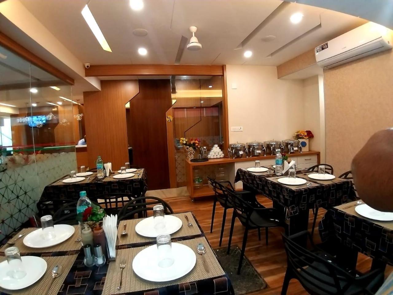 فندق Grand Elegant شيناي المظهر الخارجي الصورة