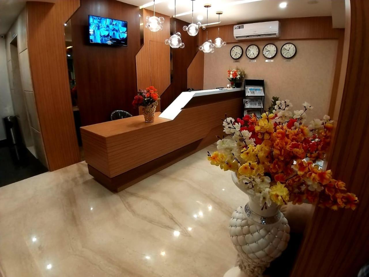 فندق Grand Elegant شيناي المظهر الخارجي الصورة