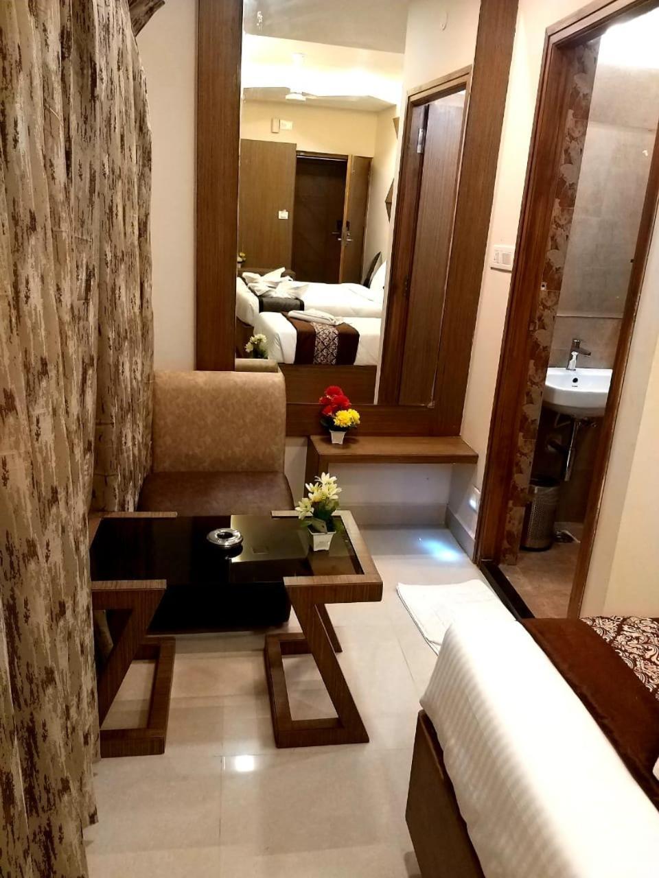 فندق Grand Elegant شيناي المظهر الخارجي الصورة