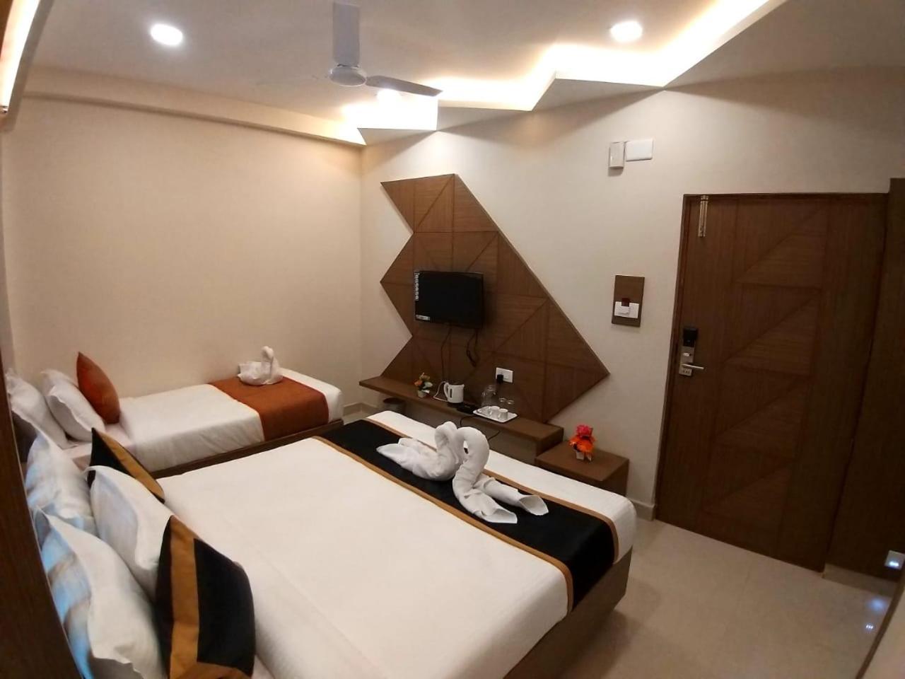 فندق Grand Elegant شيناي المظهر الخارجي الصورة