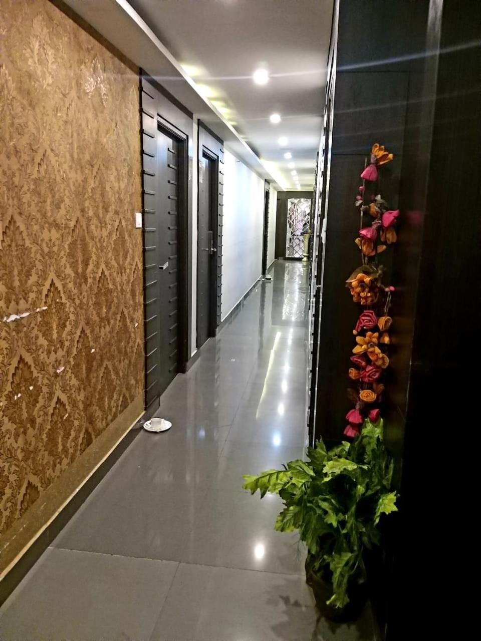 فندق Grand Elegant شيناي المظهر الخارجي الصورة