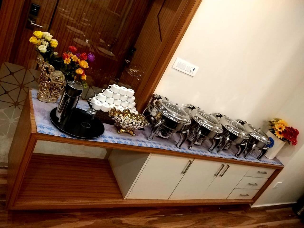 فندق Grand Elegant شيناي المظهر الخارجي الصورة