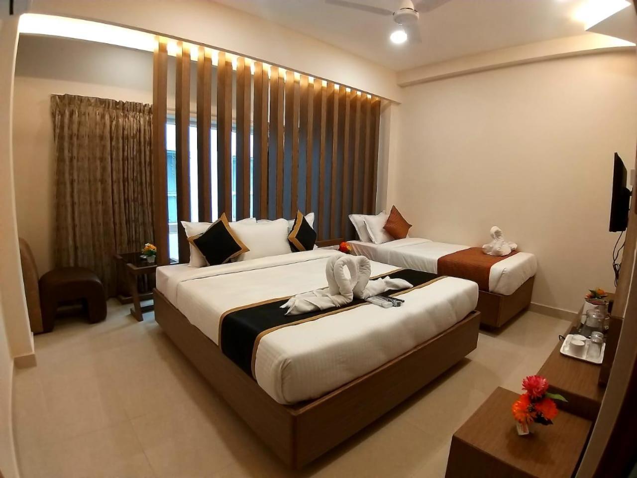 فندق Grand Elegant شيناي المظهر الخارجي الصورة