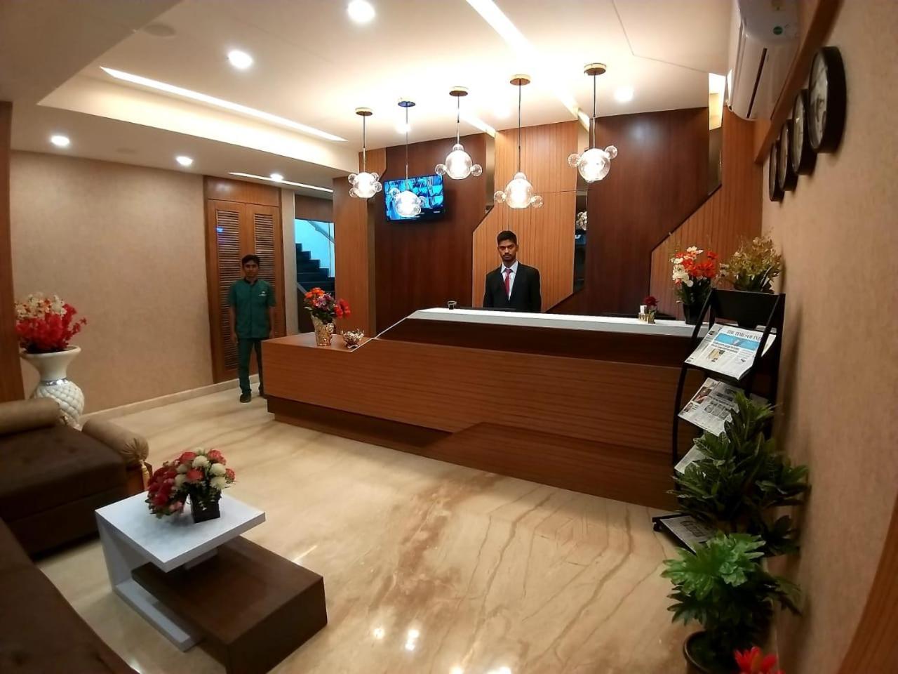 فندق Grand Elegant شيناي المظهر الخارجي الصورة
